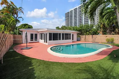 7557 Mutiny Ave, North Bay Village, FL 33141 - Photo 31