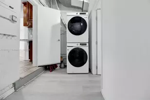 7557 Mutiny Ave, North Bay Village, FL 33141 - Photo 27