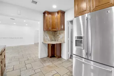 7557 Mutiny Ave, North Bay Village, FL 33141 - Photo 19