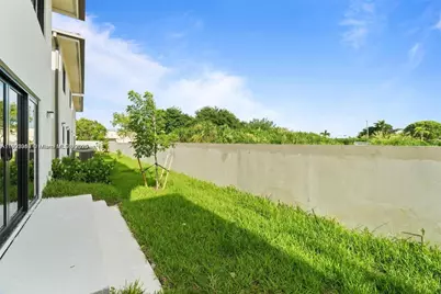 1119 NW 1st St, Florida City, FL 33034 - Photo 33