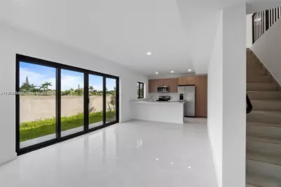 1119 NW 1st St, Florida City, FL 33034 - Photo 7