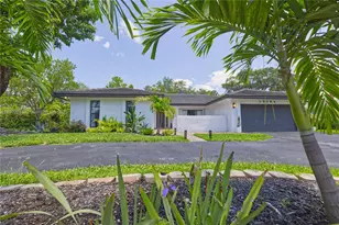 10395 NW 42nd Dr, Coral Springs, FL 33065 - Photo 37