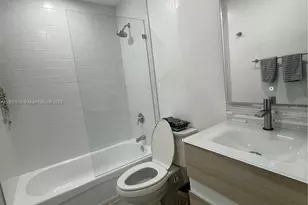 11605 NW 89th St, Doral, FL 33178 - Photo 11