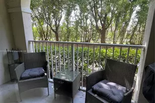 11605 NW 89th St, Doral, FL 33178 - Photo 13