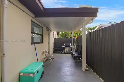 11120 SW 176 St, Miami, FL 33157 - Photo 15