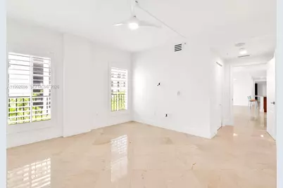 20 Calabria Ave #505, Coral Gables, FL 33134 - Photo 13