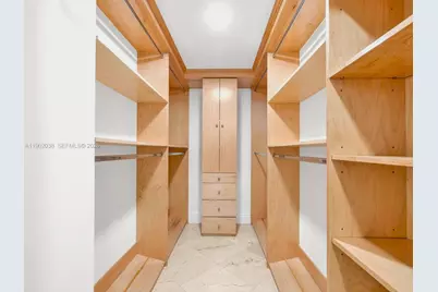 20 Calabria Ave #505, Coral Gables, FL 33134 - Photo 17