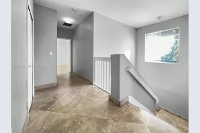1736 NE 9th Dr #1736, Homestead, FL 33033 - Photo 13