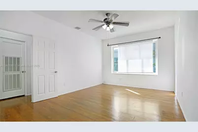 825 Jefferson Ave #4, Miami Beach, FL 33139 - Photo 13