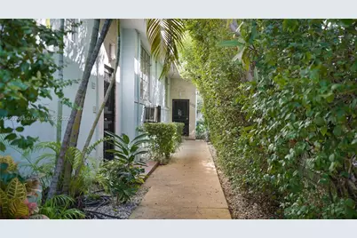 825 Jefferson Ave #4, Miami Beach, FL 33139 - Photo 21