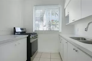 825 Jefferson Ave, Miami Beach, FL 33139 - Photo 11