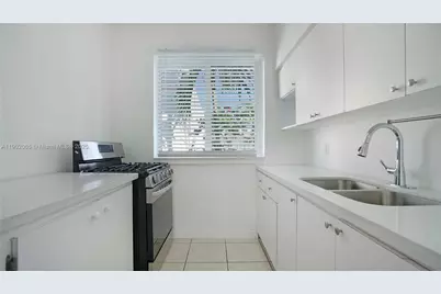 825 Jefferson Ave #4, Miami Beach, FL 33139 - Photo 7