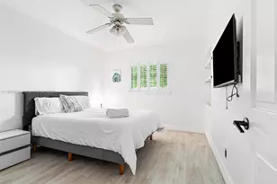 13751 NE 1st Ave, Miami, FL 33161 - Photo 9