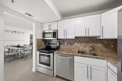 20505 E Country Club Drive #1232, Aventura, FL 33180 - Photo 25