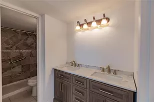 8821 W Flagler St, Miami, FL 33174 - Photo 11