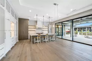 2605 Castilla Isle, Fort Lauderdale, FL 33301 - Photo 29