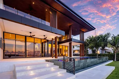 11404 N Bayshore Dr, North Miami, FL 33181 - Photo 3