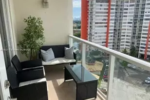 1301 NE Miami Gardens Dr, Miami, FL 33179 - Photo 5