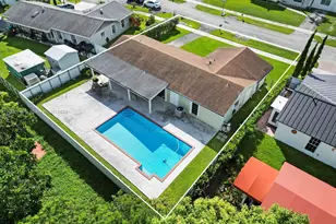 12343 SW 265th Terrace, Homestead, FL 33032 - Photo 5