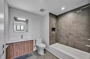 840 NE 130th St, North Miami, FL 33161 - Photo 15