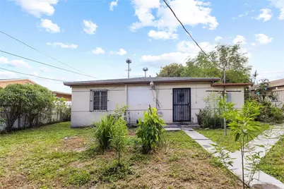 431 NW 116th St, Miami, FL 33168 - Photo 17