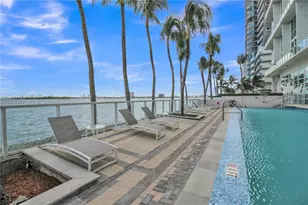 665 NE 25th St, Miami, FL 33137 - Photo 15