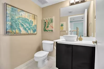 665 NE 25th St #206, Miami, FL 33137 - Photo 13