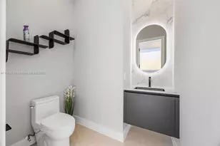 1220 NE 13th Ave, Fort Lauderdale, FL 33304 - Photo 5