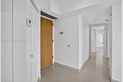 20185 E Country Club Dr #1405, Aventura, FL 33180 - Photo 33