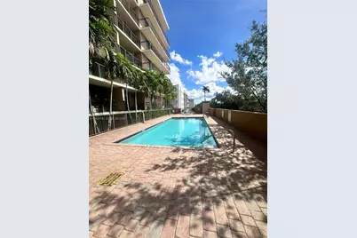 1690 SW 27th Ave #806, Miami, FL 33145 - Photo 27