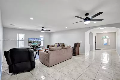 1607 S N St, Lake Worth, FL 33460 - Photo 5
