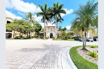 8010 N Nob Hill Rd #102, Tamarac, FL 33321 - Photo 35