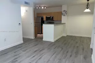 8010 N Nob Hill Rd, Tamarac, FL 33321 - Photo 13