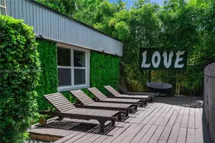 14615 NE 3rd Ct, Miami, FL 33161 - Photo 15