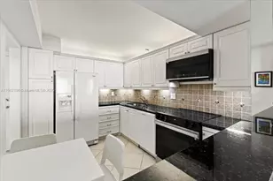 2301 S Ocean Dr, Hollywood, FL 33019 - Photo 7