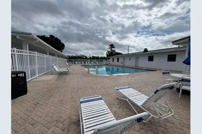 575 SW 131st Ave, Davie, FL 33325 - Photo 19