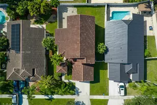 862 SW 176th Ave, Pembroke Pines, FL 33029 - Photo 53