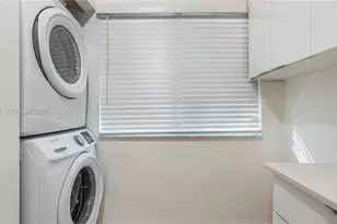 5596 SW 28th Terrace, Fort Lauderdale, FL 33312 - Photo 9