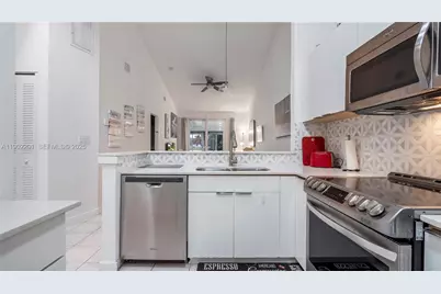 5596 SW 28th Ter #5596, Fort Lauderdale, FL 33312 - Photo 7