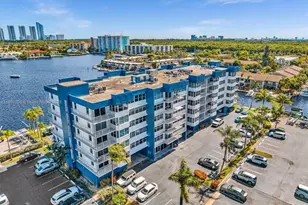 16570 NE 26th Ave, North Miami Beach, FL 33160 - Photo 35