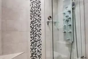 16570 NE 26th Ave, North Miami Beach, FL 33160 - Photo 25