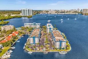 16570 NE 26th Ave, North Miami Beach, FL 33160 - Photo 57