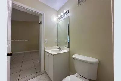 2921 SE 12th Rd #203-56, Homestead, FL 33035 - Photo 11