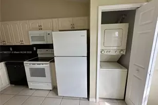 2921 SE 12th Rd, Homestead, FL 33035 - Photo 7