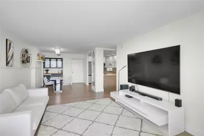 100 Bayview Dr #1008, Sunny Isles Beach, FL 33160 - Photo 17