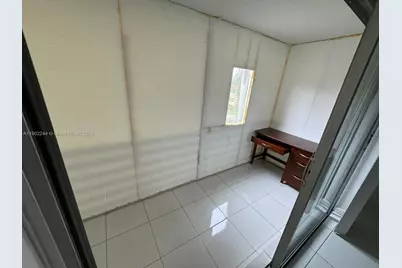 20201 NE 29th Ct #D329, Aventura, FL 33180 - Photo 9