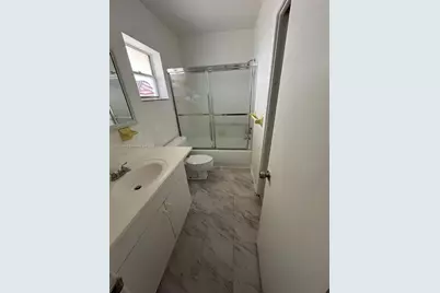 20201 NE 29th Ct #D329, Aventura, FL 33180 - Photo 7