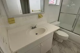 20201 NE 29th Ct, Aventura, FL 33180 - Photo 13