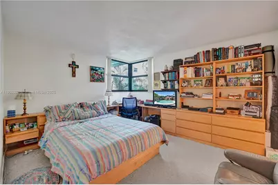 101 Ocean Lane Dr #205, Key Biscayne, FL 33149 - Photo 7