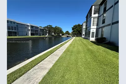 8330 Sands Point Blvd #N208, Tamarac, FL 33321 - Photo 29